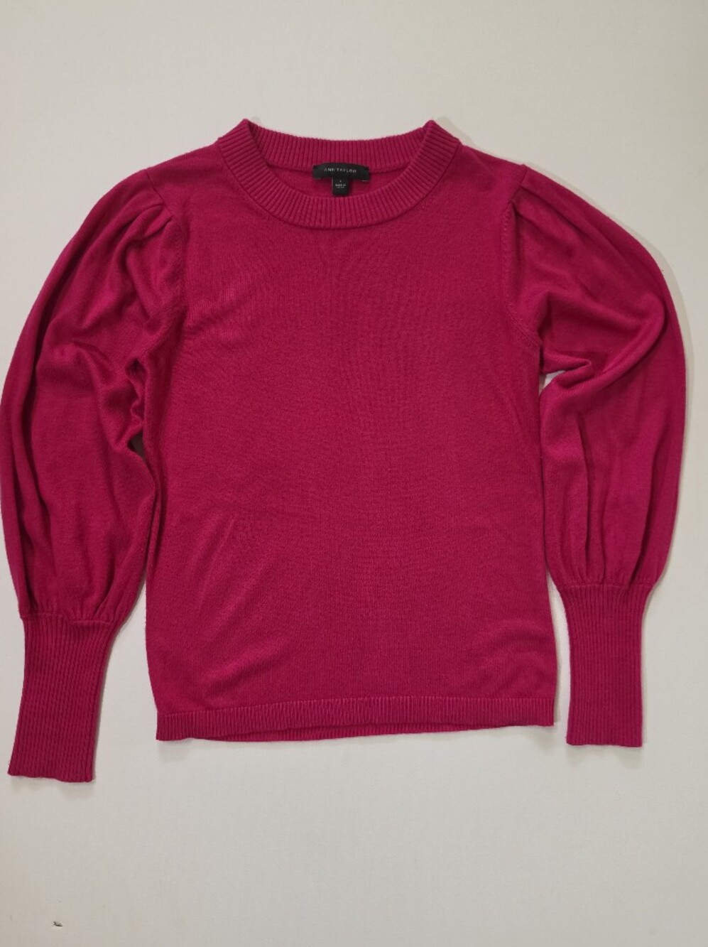 Ann Taylor Hot Pink Sweater Womens Small Barbiecore Business Casual Essential